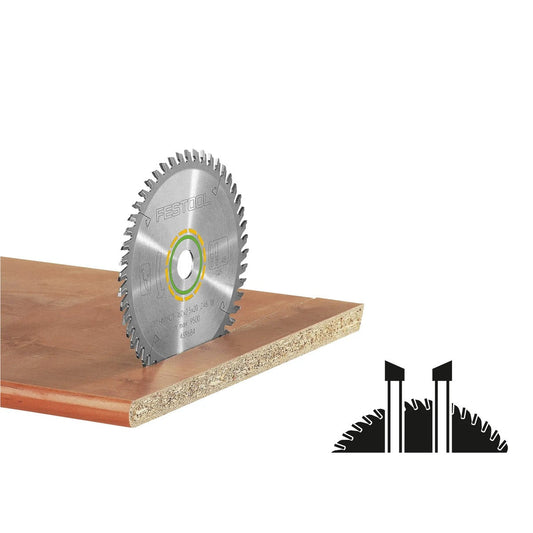 Festool WOOD FINE CUT HW Kreissägeblatt auf Holzplatte, Hartmetallzähne für Feinschnitte