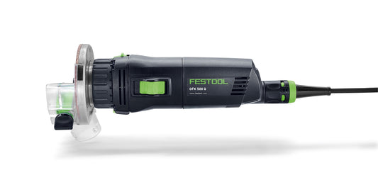 Festool Kantenfräse OFK 500 Q mit schwarzem Gehäuse, grünen Akzenten und transparenter Absaughaube seitlich
